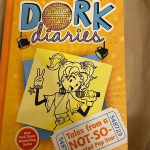 Dork diaries book